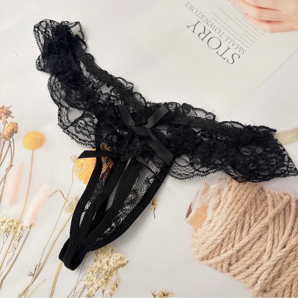Women's Sexy Panty with pearl T-pants lace N14